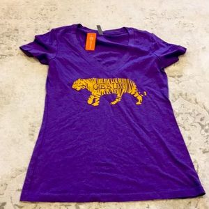 NWT LSU shirt size medium